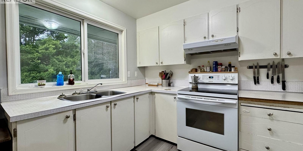 101 CRESTVIEW DRIVE Prince Rupert Photo 7 101 CRESTVIEW DRIVE Prince Rupert Photo 7